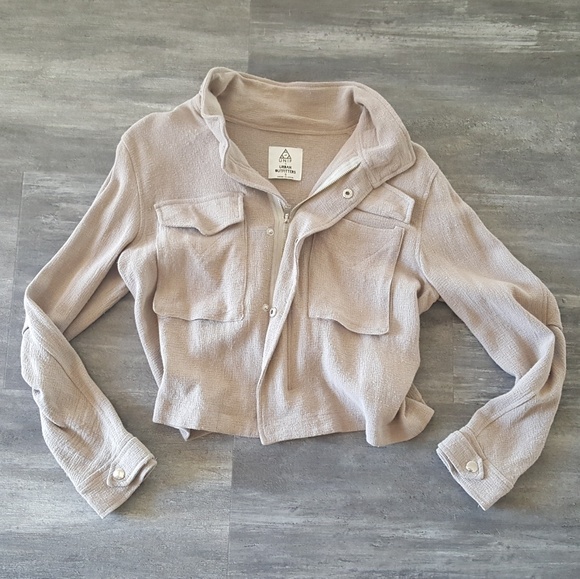 Nude Cropped Urban Outfitters Zip Up - Picture 3 of 5